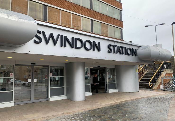 Swindon Station